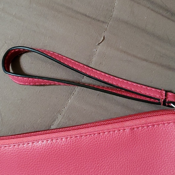 Pink Wristlet - Picture 4 of 4